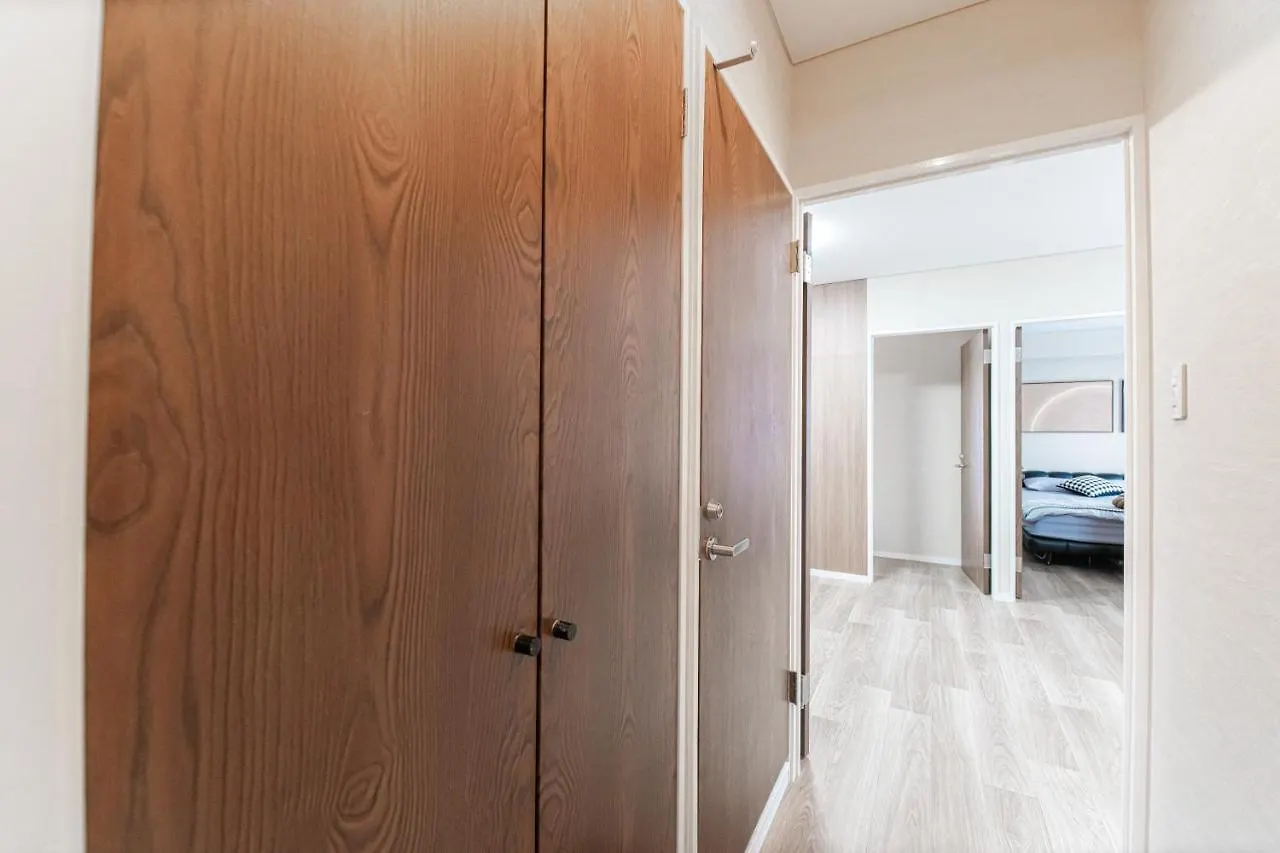 Apartment 7全新装修套房3室2厅 新宿2站,Max 8P-Spacious,3Rooms Near Shinjuku Tokyo