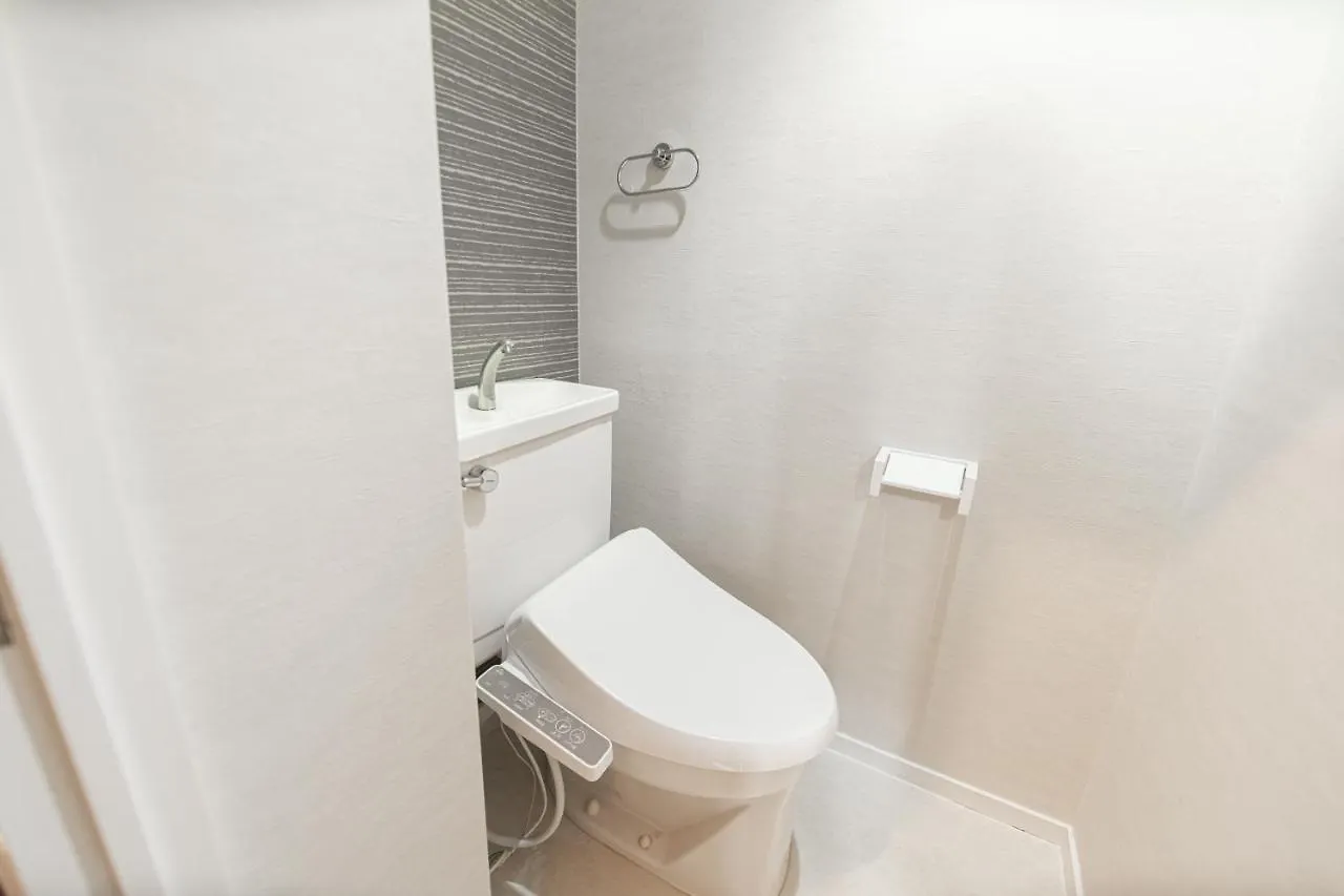Apartment 7全新装修套房3室2厅 新宿2站,Max 8P-Spacious,3Rooms Near Shinjuku Tokyo Japan