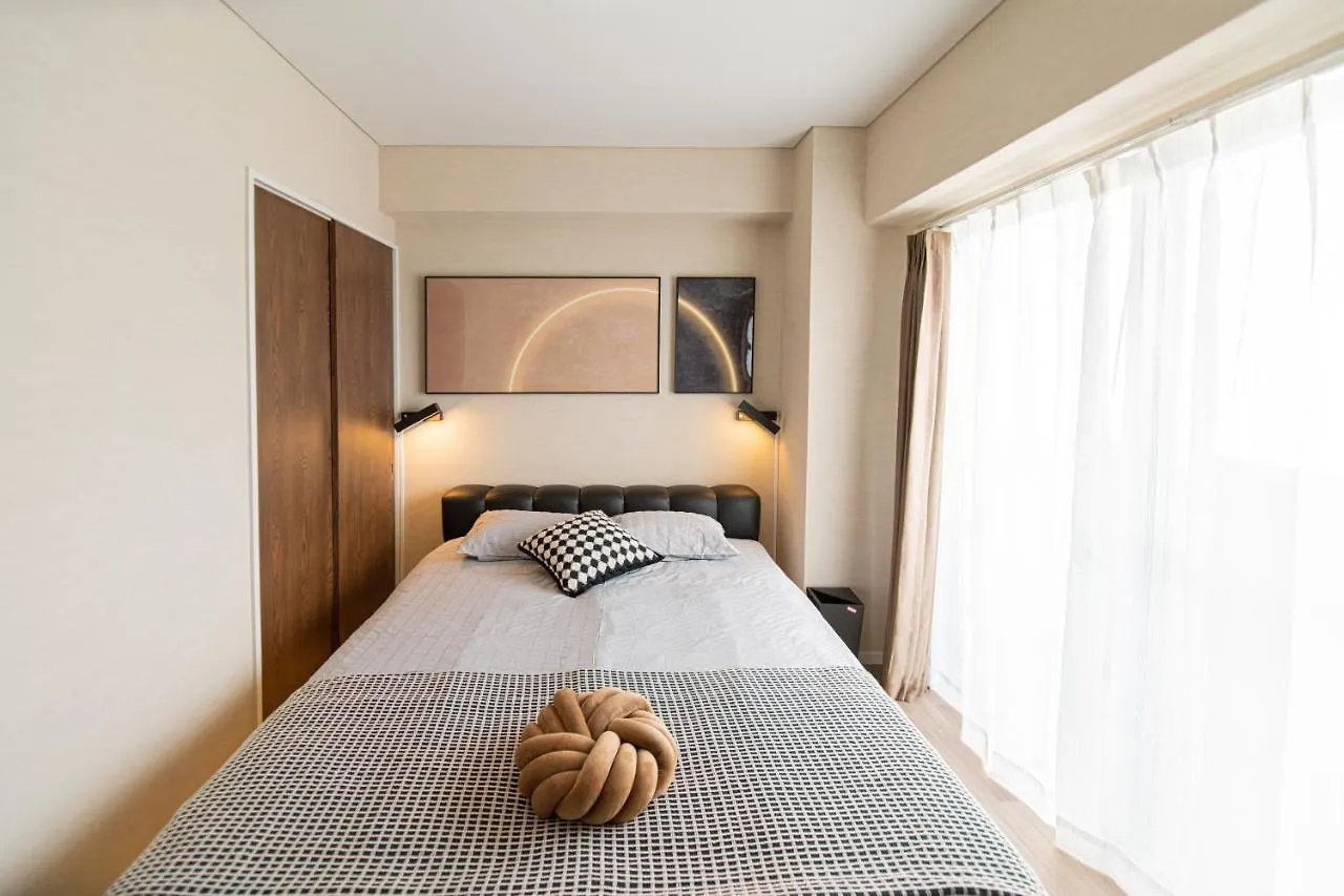 Apartment 7全新装修套房3室2厅 新宿2站,Max 8P-Spacious,3Rooms Near Shinjuku Tokyo Japan
